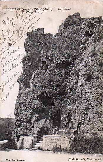 Grotte de Pierre Encize
