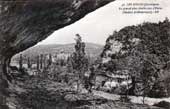 Grand abri des Gorges d'Enfer (41 Ko)