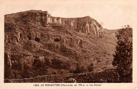 Les Grottes près le Monastier