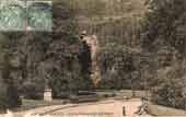 Grotte des Buttes-Chaumont (45 Ko)