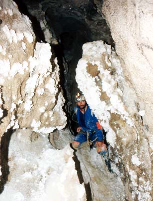 Grotta del Fiume