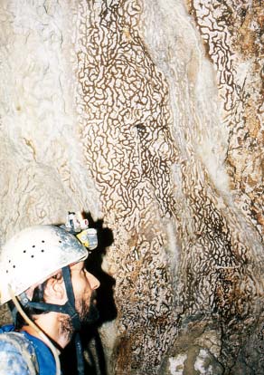 Grotta del Fiume