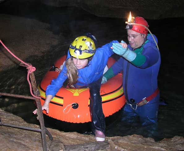 Grotte de Corveissiat