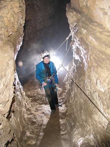 Grotte du Crochet