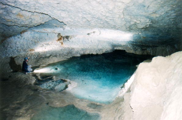 Siphon de la grotte du Cul de Boeuf