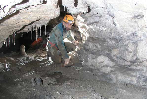 Grotte de Saint-Benoît