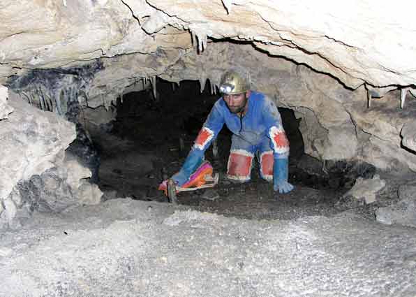 Grotte de Saint-Benoît