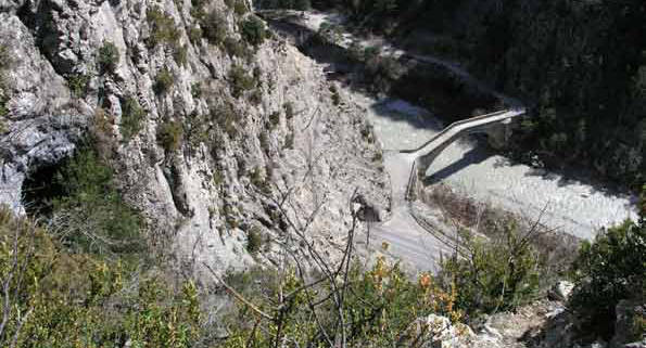 Grotte de Saint-Benoît