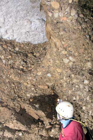 Grotte du Dérocs