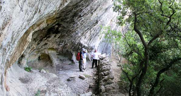 Baume de la Rouveyrolle