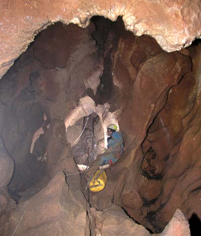 Aven de la Rouvière