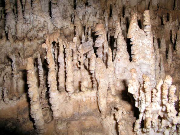 Grotte de l'Adaouste