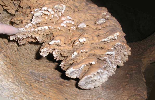 Grotte de l'Adaouste