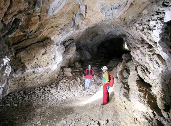 Grotte des Faux-Monnayeurs