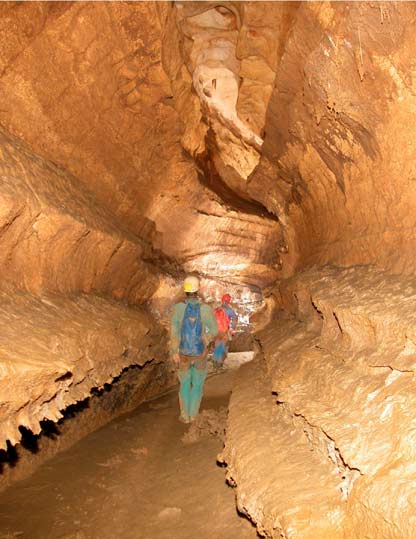 Grotte de Décamagne