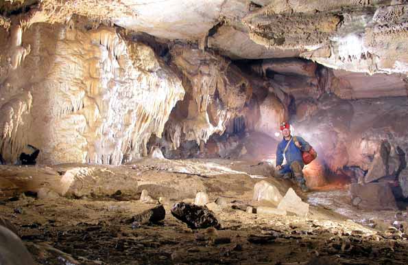Grotte d'Arréglade