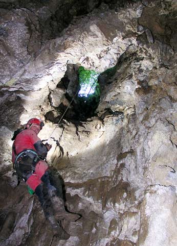 Gouffre de Landanoby (TH 2)