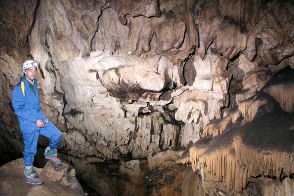 Grotte du Calel