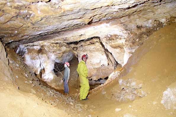 Grotte de Lagnes