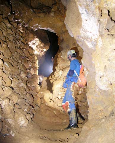 Grotte de Lagnes