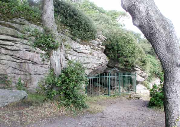 Grotte Saint-Philbert